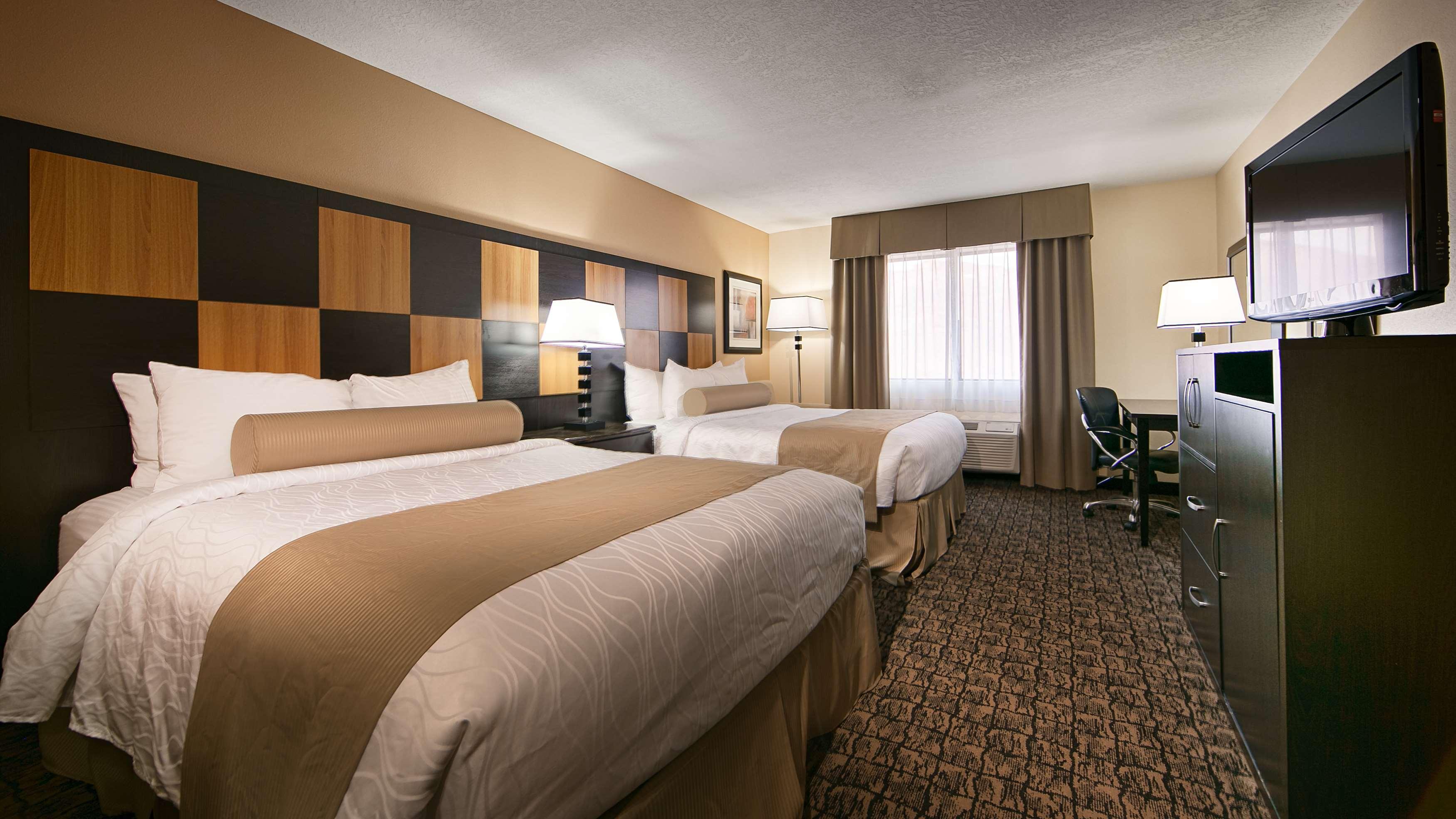 Best Western Plus - Wendover Inn Екстер'єр фото